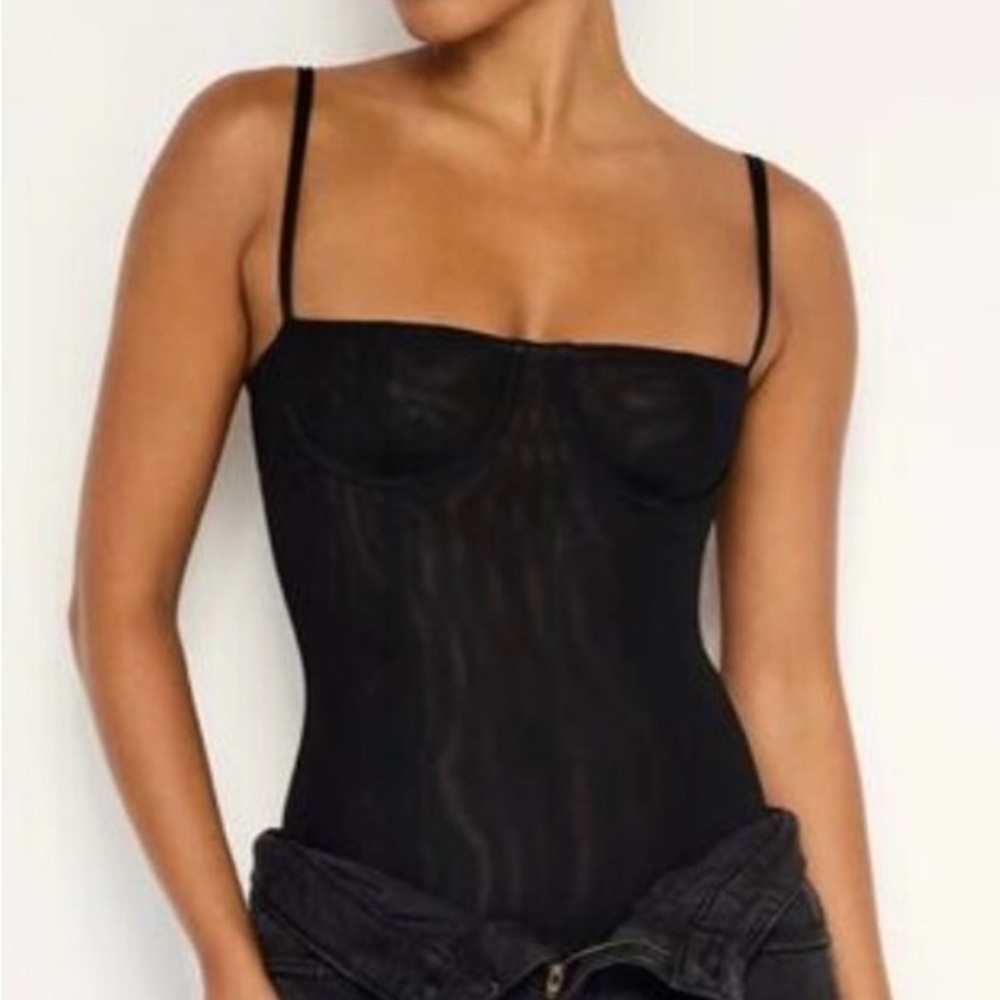 Good American Black Bodysuit